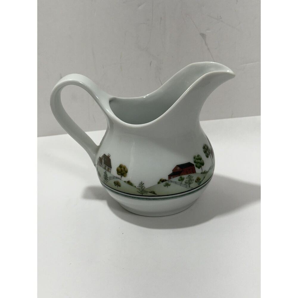 ESTEE LAUDER Porcelain Vintage Pitcher Country Scene 1978 Homestead Farmland